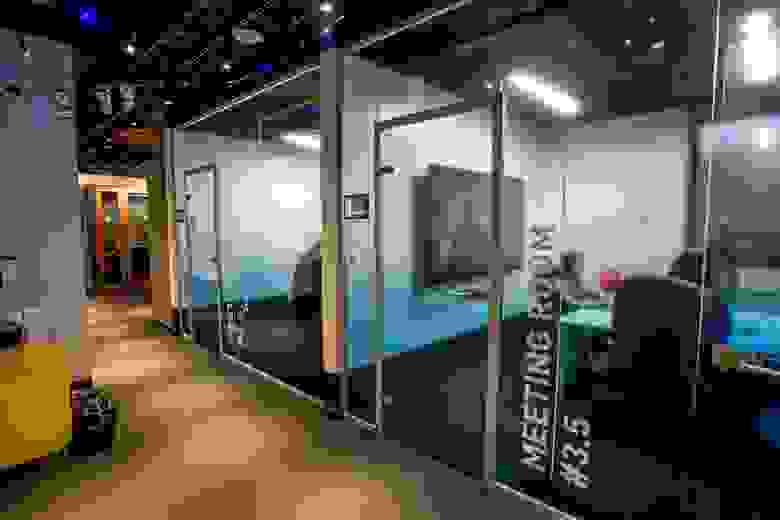 MGCom_06.jpg