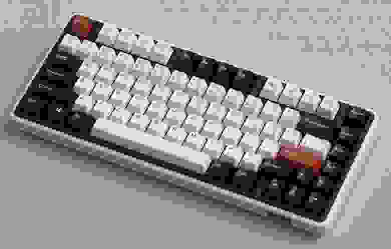 Varmilo Minilo VXT81 Retro Varmilo Minilo VXT81 Retro