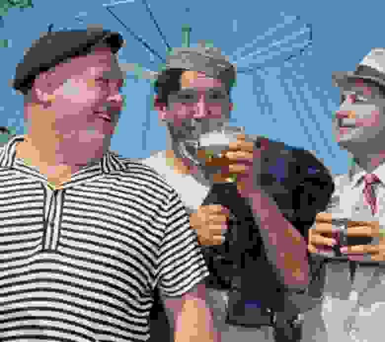 Угощайтесь 