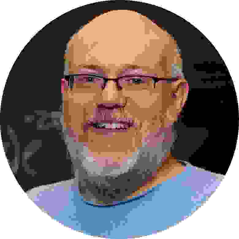 Генри Кон, математик из Массачусетского технологического института, интересуется вопросами, связанными с ролью симметрии в математике.