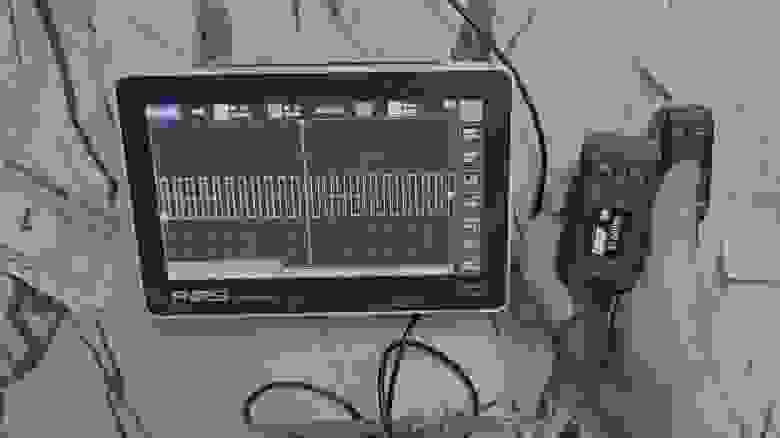 Режим генератора частоты измерительного пинцета DIY YCHEV001
