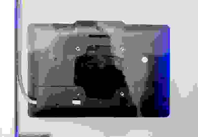 MGCom_04.jpg