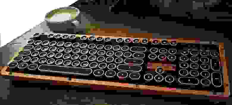 AZIO Retro Classic (источник: Tested Technology) AZIO Retro Classic (источник: Tested Technology)