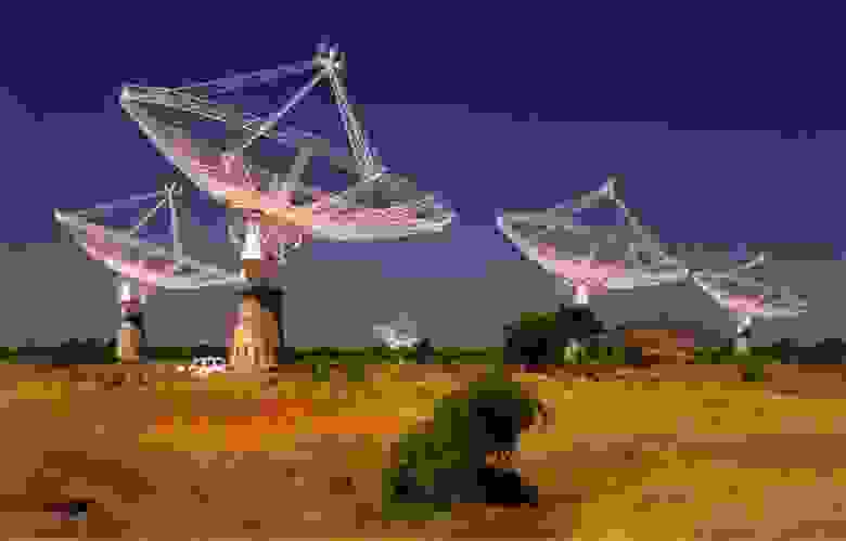 Гигантский метроволновый радио-телескоп (Giant Metrewave Radio Telescope, GMRT)