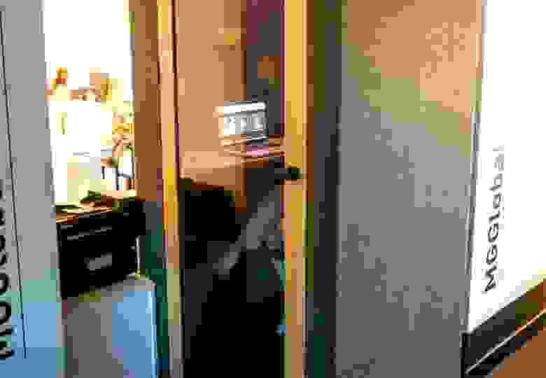 MGCom_12.jpg