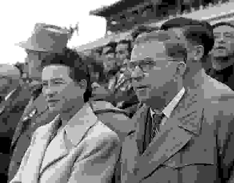 Бовуар и Сартр в Пекине
