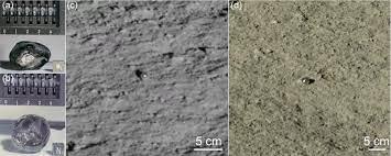 Стеклянные глобулы, обнаруженные на поверхности Луны