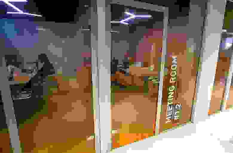 MGCom_07.jpg