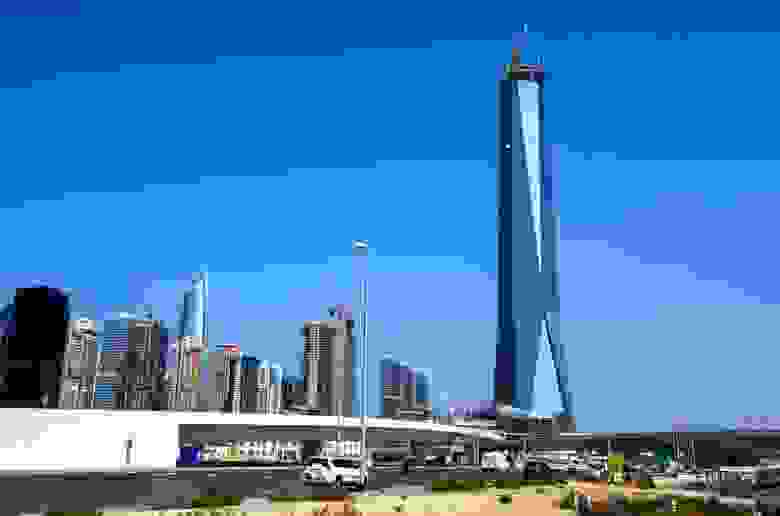 Жилой комплекс Uptown Tower Жилой комплекс Uptown Tower