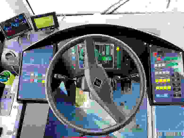 Троллейбус "Авангард" с бортовым компьютером на базе Windows XP Embedded.