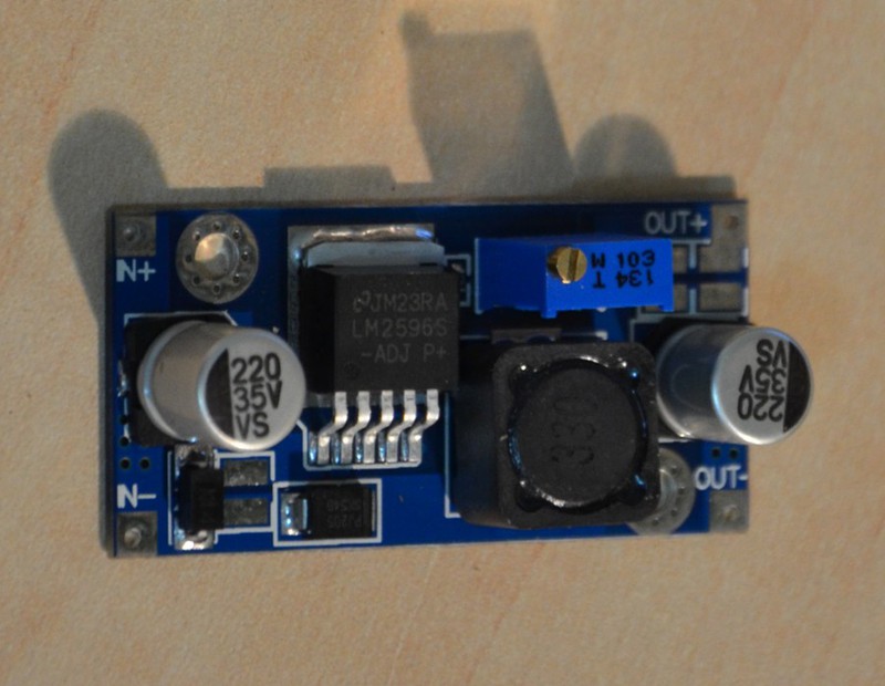 Подключение mini и micro USB штекера от зарядного устройства в автомобиле