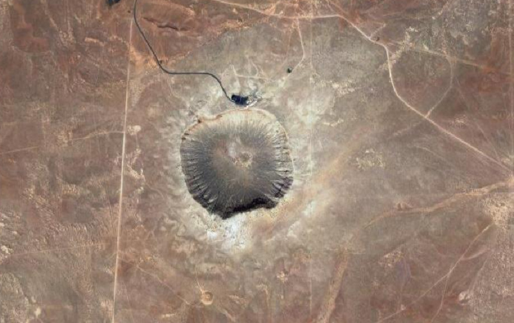Meteor Crater, Arizona desert, US