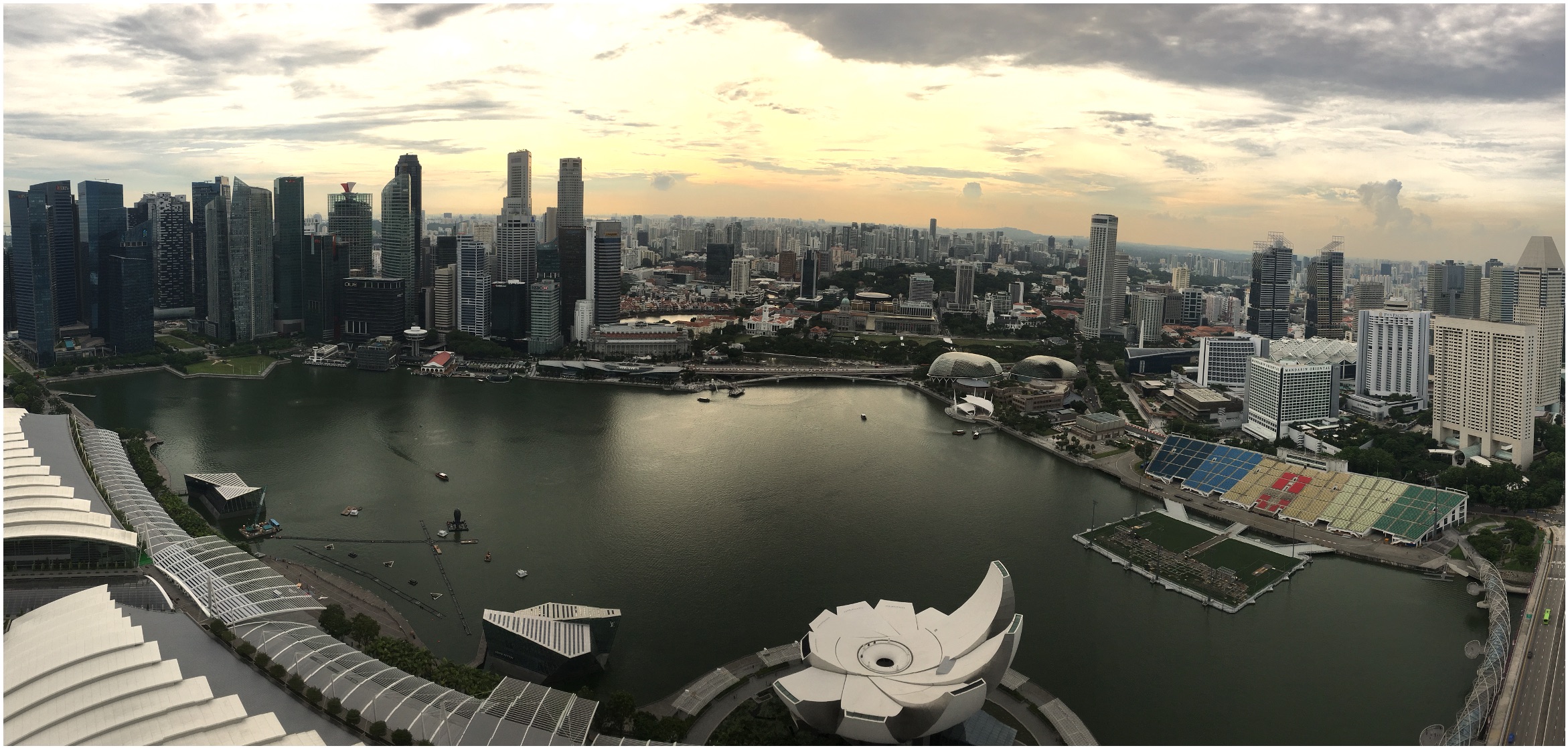 Сингапур: город, который построил Ли. Матрица или идеальная планировка?