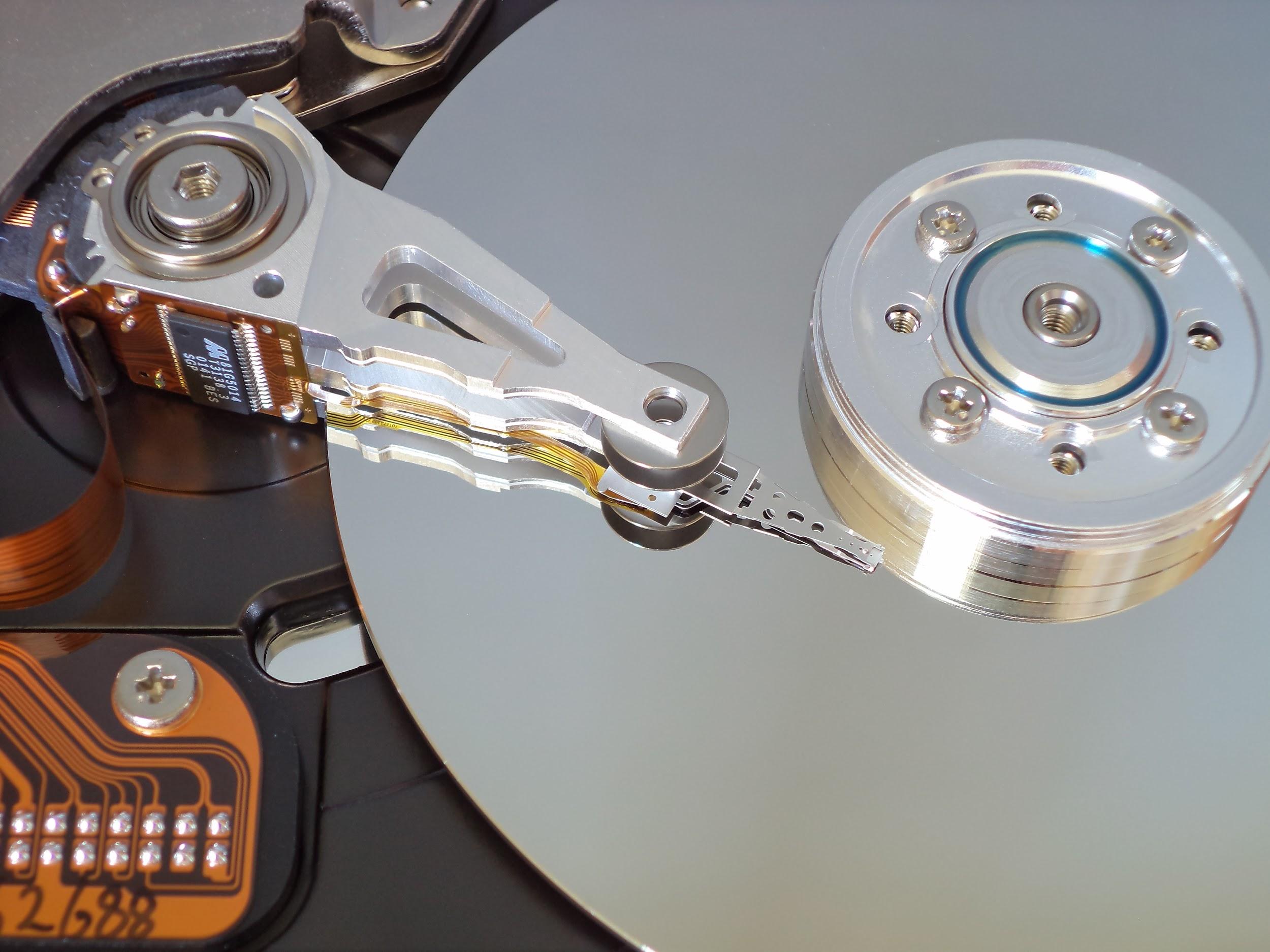 Как правильно сочетать SSD и HDD диск, чтобы система работала быстрее?